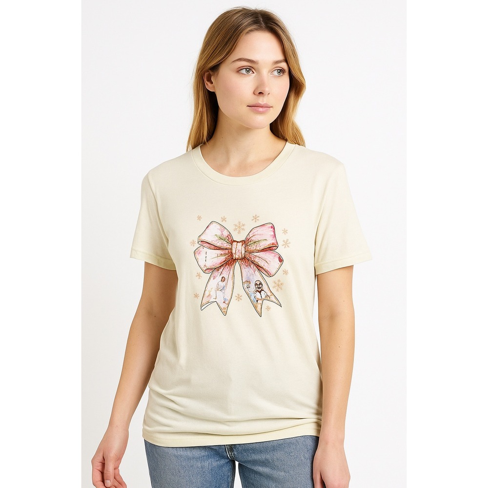 Bella+Canvas Beige Christmas Nativity Bow Graphic Print T-Shirt Women -‎ 2XL